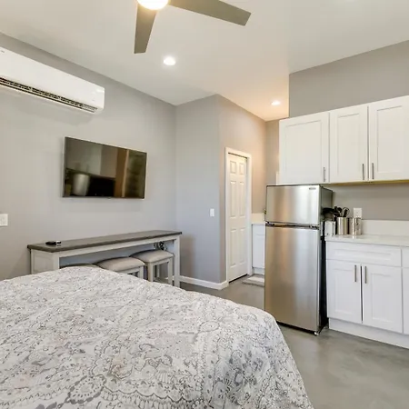 Indio Studio Near Joshua Tree Natl Park!
